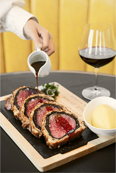 showcase-slide-store-image